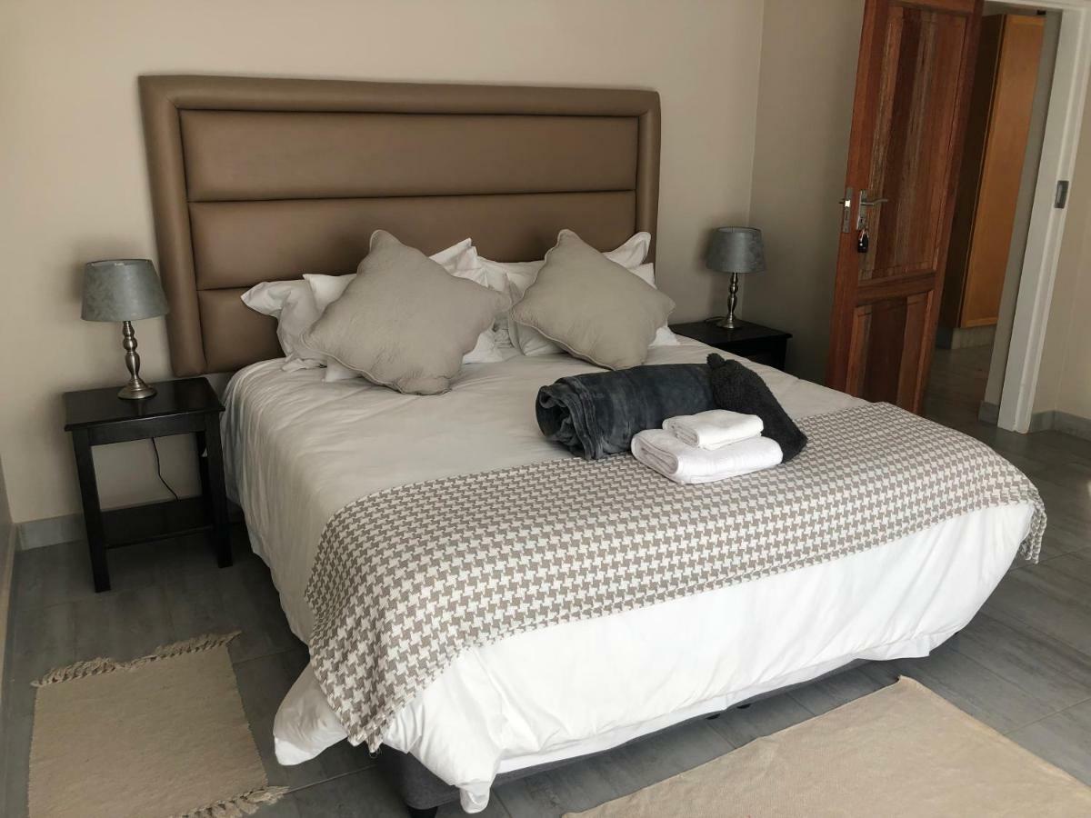 6 On Acacia Bed and Breakfast Johannesburg Buitenkant foto