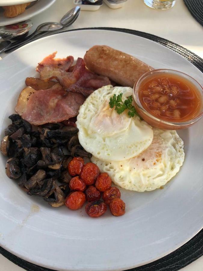 6 On Acacia Bed and Breakfast Johannesburg Buitenkant foto